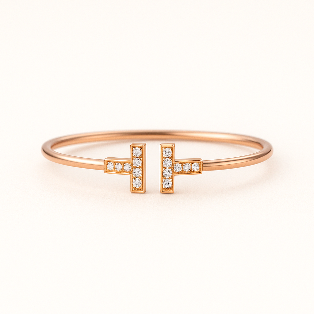 TESS "T" Armband