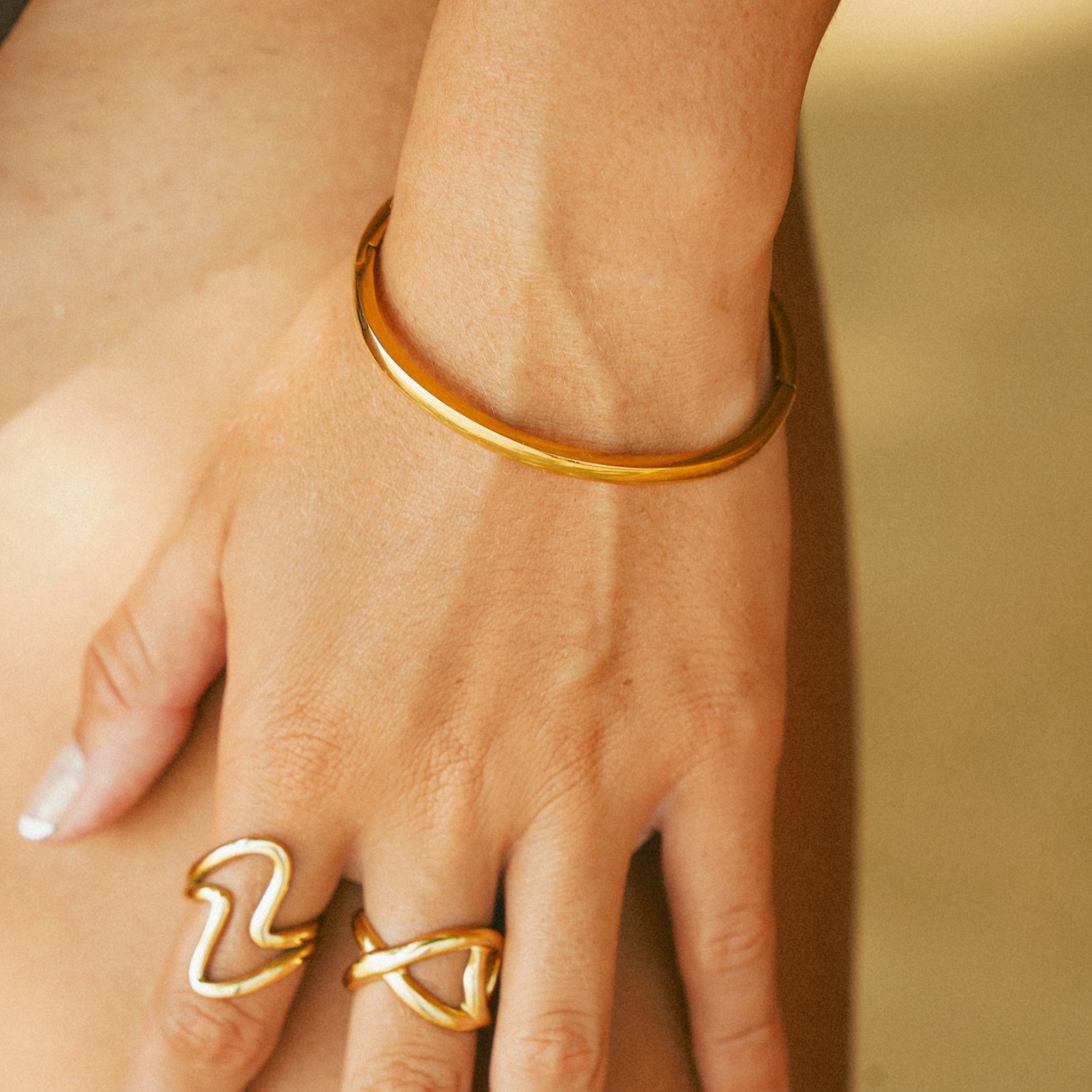 AURORA Armband